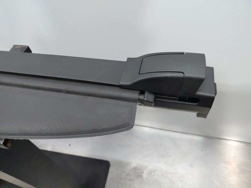 Recambio de bandeja trasera para opel zafira / zafira family b (a05) 1.9 cdti (m75) referencia OEM IAM 13143670  