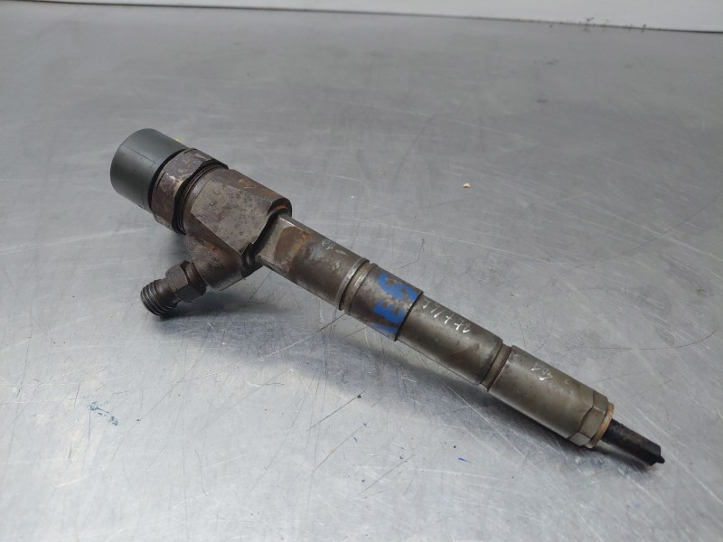 Recambio de inyector para opel zafira / zafira family b (a05) 1.9 cdti (m75) referencia OEM IAM 0445110159  