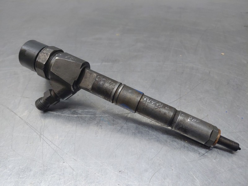 Recambio de inyector para opel zafira / zafira family b (a05) 1.9 cdti (m75) referencia OEM IAM 0445110159  