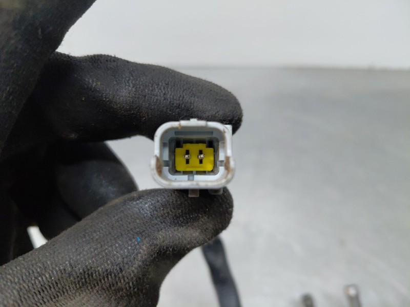 Recambio de inyector para renault master iii furgón referencia OEM IAM   