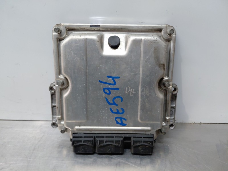 Recambio de centralita motor uce para peugeot 807 (eb_) 2.2 hdi referencia OEM IAM   