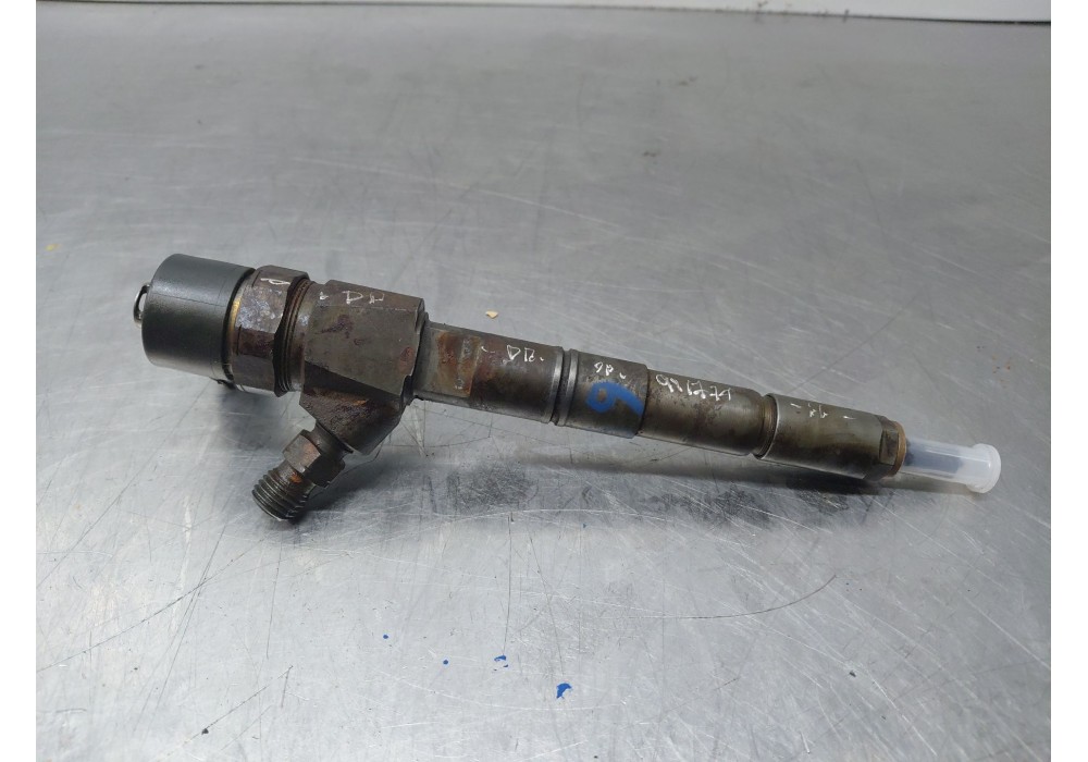Recambio de inyector para opel zafira / zafira family b (a05) 1.9 cdti (m75) referencia OEM IAM 0445110159  