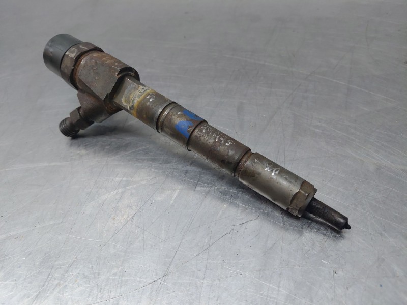 Recambio de inyector para opel zafira / zafira family b (a05) 1.9 cdti (m75) referencia OEM IAM 0445110159  