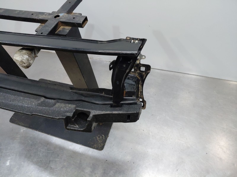 Recambio de refuerzo paragolpes delantero para seat ateca style go referencia OEM IAM   