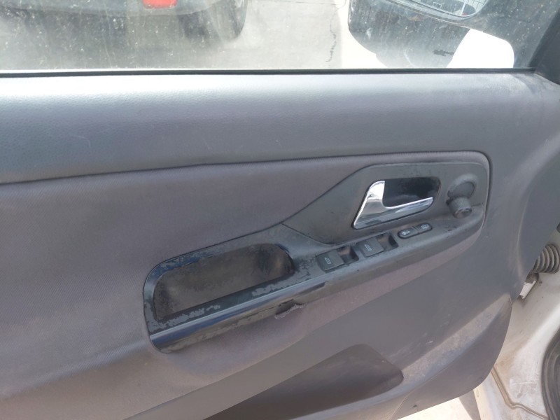 seat ibiza ii (6k1) del año 2002