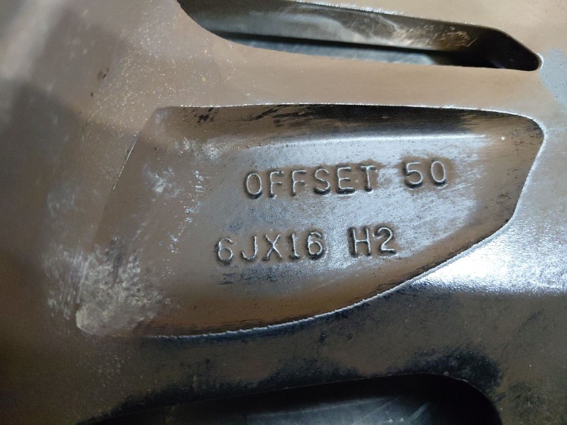 Recambio de llanta para hyundai i20 iii active referencia OEM IAM   