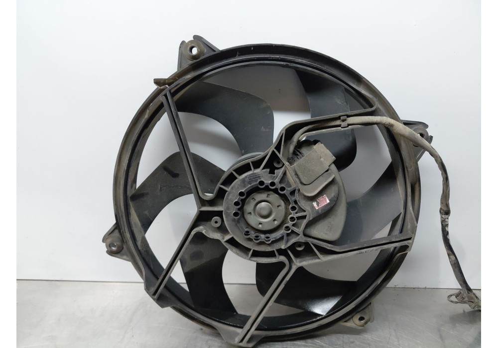 Recambio de electroventilador para peugeot 407 (6d_) 2.0 hdi 135 (6drhrh, 6drhre, 6drhrg, 6drhrj) referencia OEM IAM   