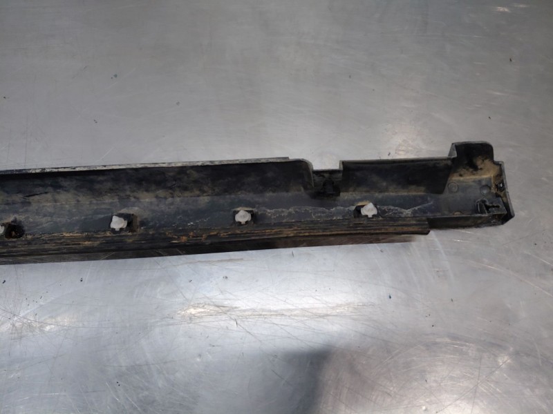 Recambio de faldon lateral para volkswagen t-cross advance referencia OEM IAM   