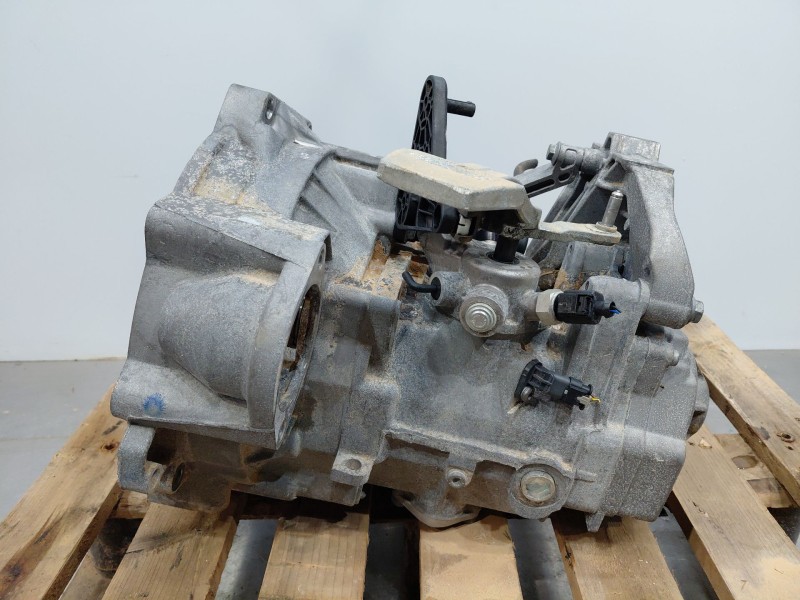 Recambio de caja cambios para seat ateca style go referencia OEM IAM TKK FMG62 