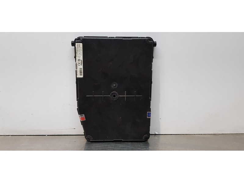 Recambio de modulo electronico para renault scenic ii confort authentique referencia OEM IAM 8200525384   Recambio de modulo electronico para renault scenic ii confort authentique referencia OEM IAM 8200525384
