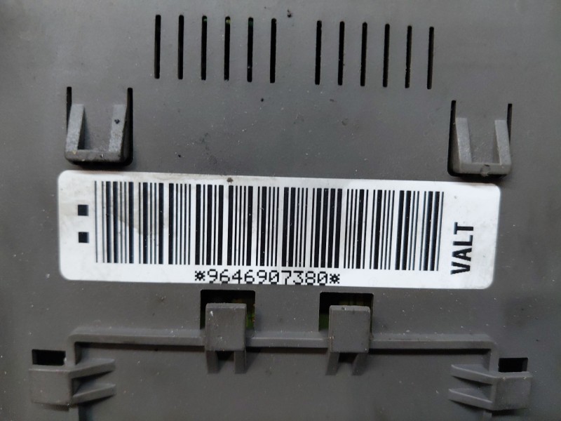 Recambio de caja reles / fusibles para peugeot 807 (eb_) 2.2 hdi referencia OEM IAM   