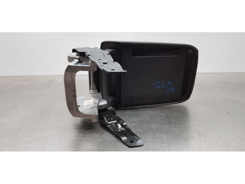 Recambio de apoyabrazos central para volkswagen golf vii lim. (bq1) gti referencia OEM IAM 5G0864207DBKX   Recambio de apoyabrazos central para volkswagen golf vii lim. (bq1) gti referencia OEM IAM 5G0864207DBKX