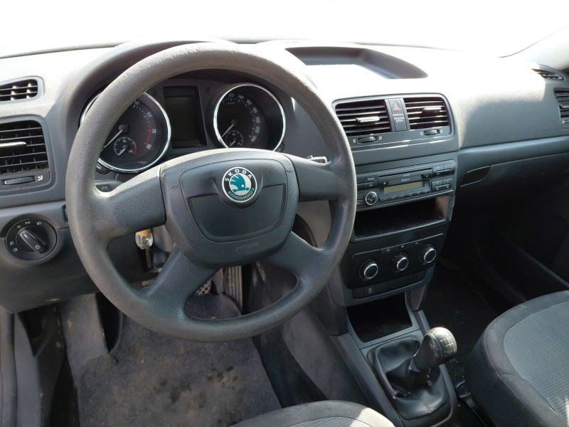 skoda yeti (5l) del año 2011