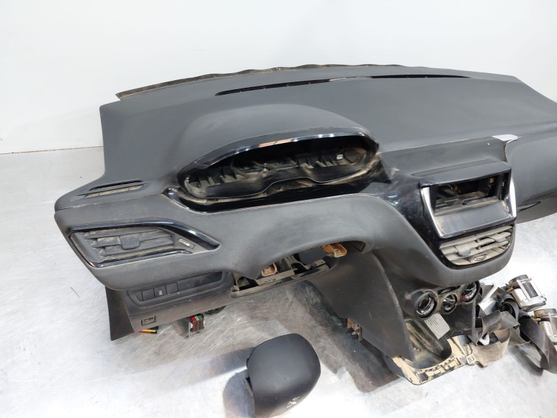 Recambio de kit airbag para peugeot 208 acces referencia OEM IAM 16077378ZD  