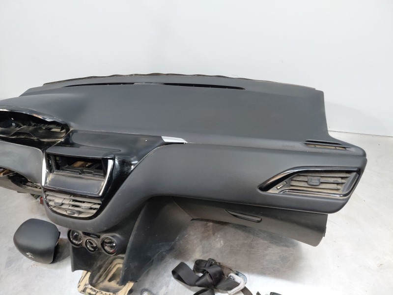 Recambio de kit airbag para peugeot 208 acces referencia OEM IAM 16077378ZD  