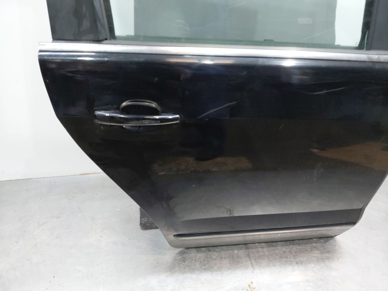 Recambio de puerta trasera derecha para peugeot 5008 (0u_, 0e_) 1.6 hdi referencia OEM IAM 9008X9  