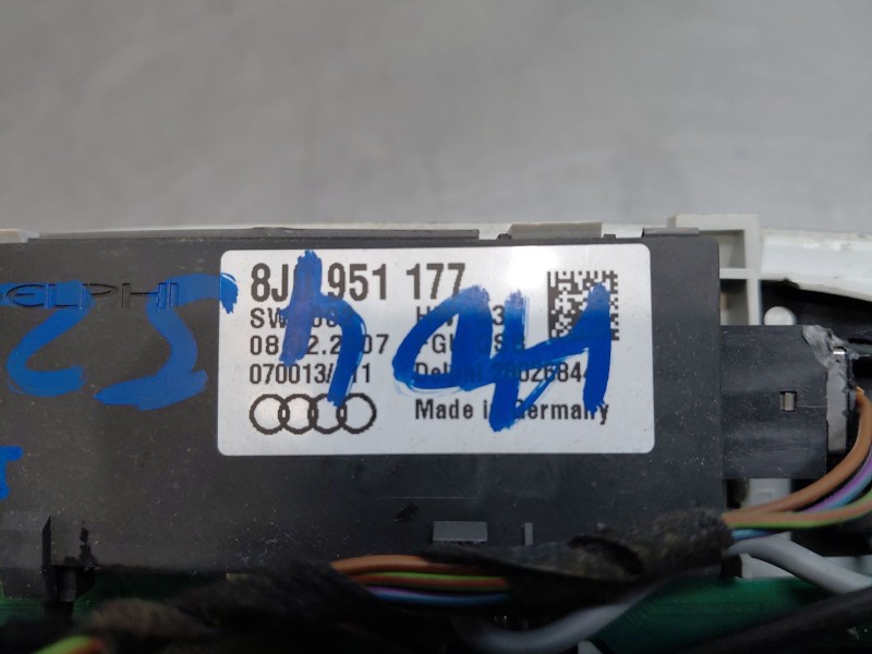 Recambio de luz interior para audi tt (8j3/8j9) coupe referencia OEM IAM 8J0951177  