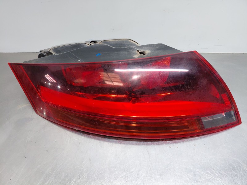 Recambio de piloto trasero izquierdo para audi tt (8j3/8j9) coupe referencia OEM IAM 8J0945095L  