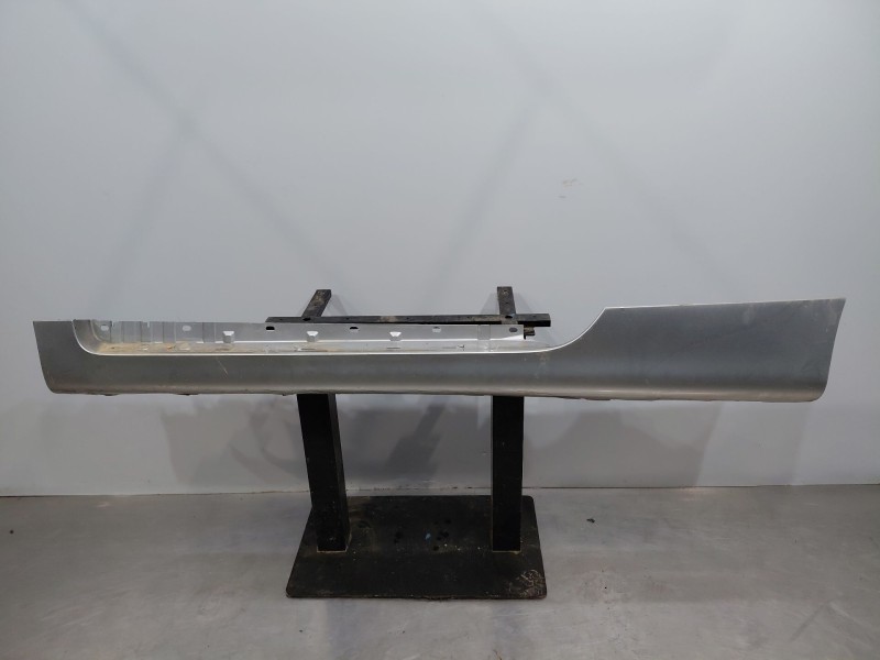 Recambio de faldon lateral para audi tt (8j3/8j9) coupe referencia OEM IAM 8J0853855DGRU  