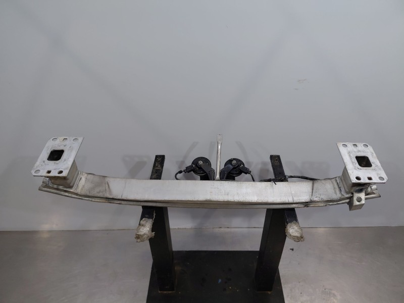 Recambio de refuerzo paragolpes delantero para audi tt (8j3/8j9) coupe referencia OEM IAM 8J0807109  