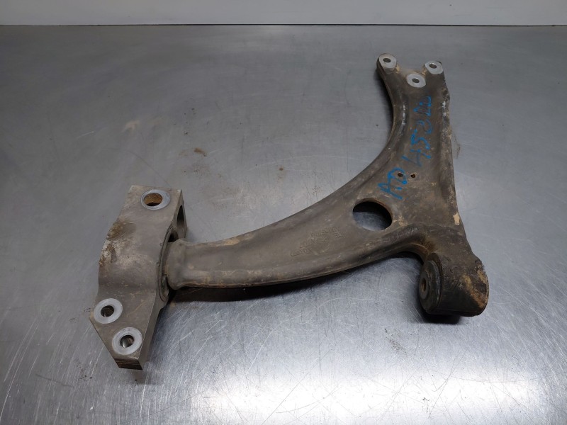 Recambio de brazo suspension inferior delantero derecho para audi tt (8j3/8j9) coupe referencia OEM IAM 8J0407151D  