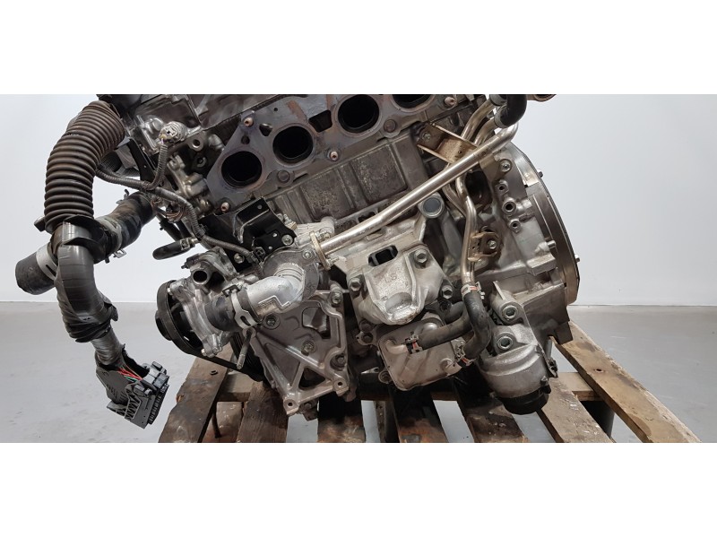 Recambio de motor completo para lexus is 300h referencia OEM IAM 2AR-FSE  