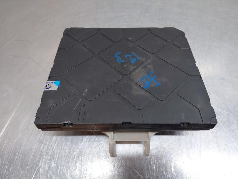 Recambio de modulo confort para seat ateca style go referencia OEM IAM 5Q0937084DE  