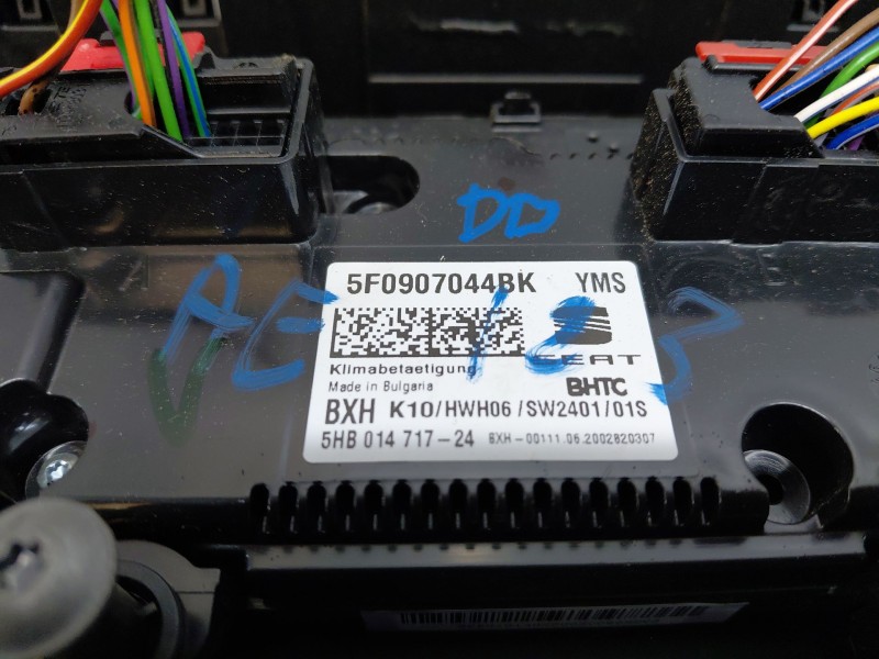 Recambio de mando climatizador para seat ateca style go referencia OEM IAM 5F0907044BK 5F0907044BKYMS 