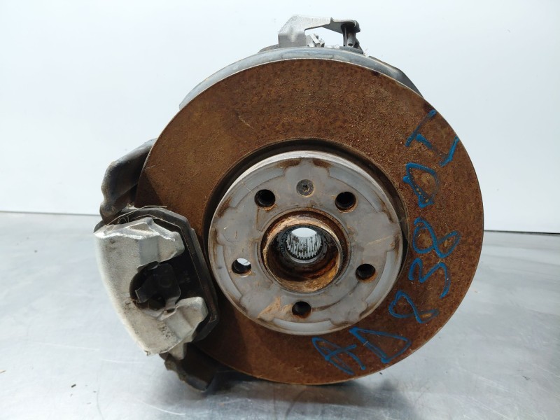 Recambio de mangueta delantera izquierda para volkswagen t-cross advance referencia OEM IAM 2Q0407255AD  