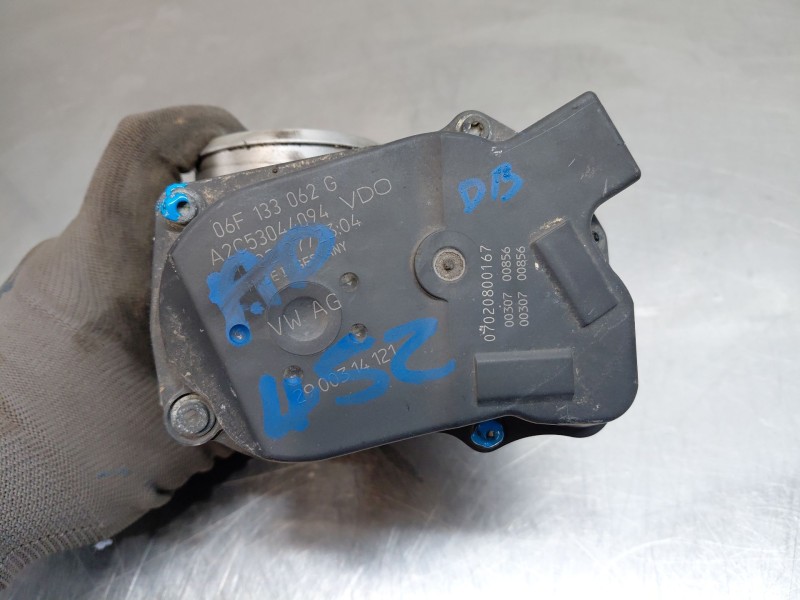 Recambio de caja mariposa para audi tt (8j3/8j9) coupe referencia OEM IAM 06F133062G  