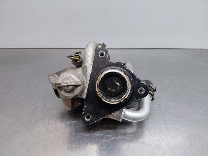 Recambio de valvula egr para seat ateca style go referencia OEM IAM 04L131501S  