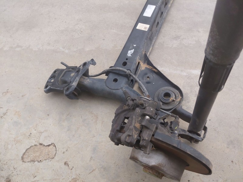 Recambio de puente trasero para seat ateca style go referencia OEM IAM 5Q0501049BJ  