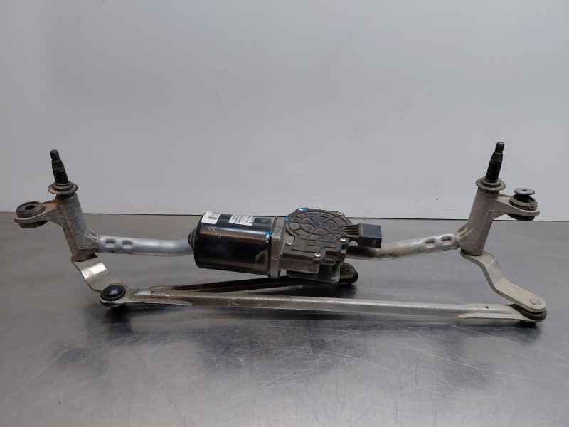 Recambio de motor limpia delantero para seat ateca style go referencia OEM IAM 576955023B  