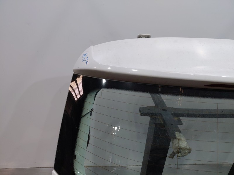 Recambio de porton trasero para seat ateca style go referencia OEM IAM 575827023B  