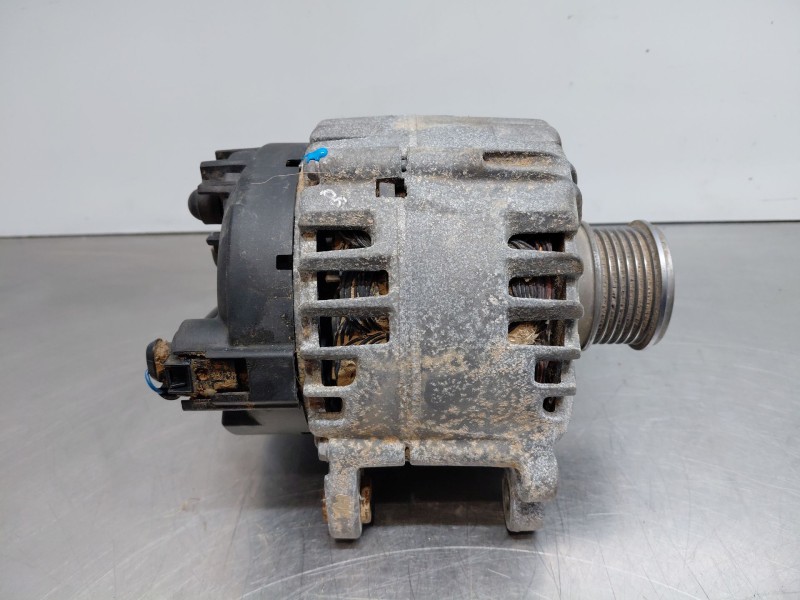 Recambio de alternador para seat ateca style go referencia OEM IAM 04L903024T  