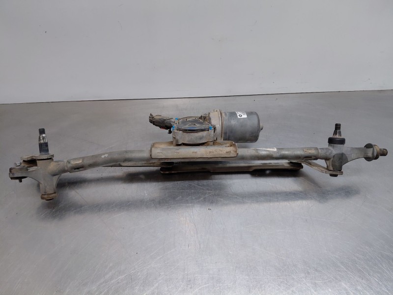 Recambio de motor limpia delantero para chrysler grand voyager v (rt) 2.8 crd referencia OEM IAM 68028559AA  