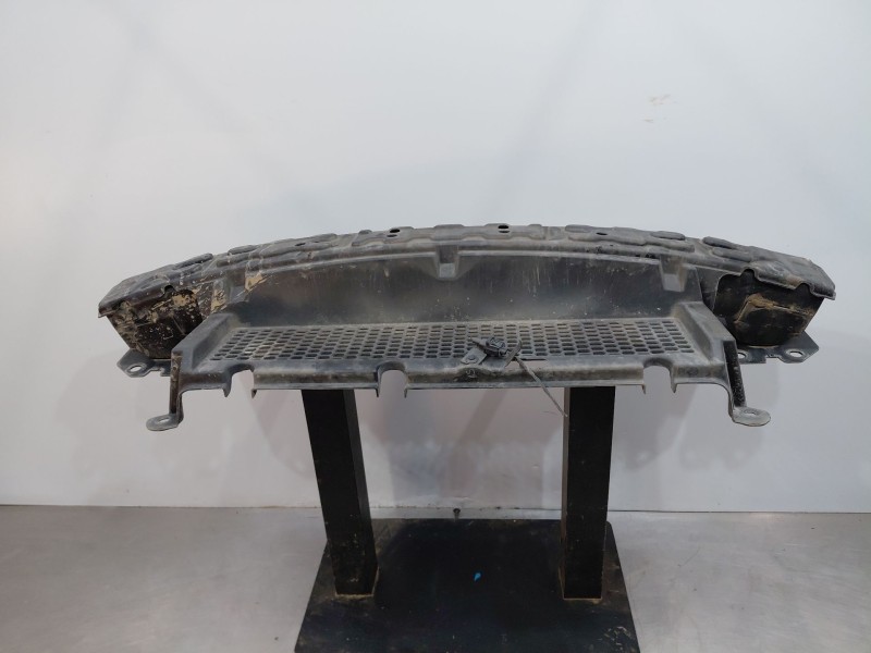 Recambio de refuerzo paragolpes delantero para chrysler grand voyager v (rt) 2.8 crd referencia OEM IAM 5113162AA  