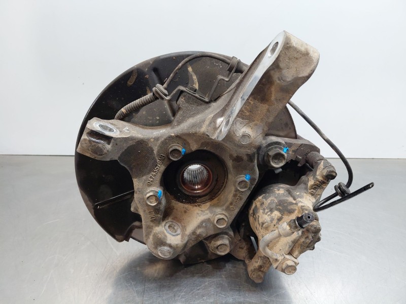 Recambio de mangueta delantera izquierda para chrysler grand voyager v (rt) 2.8 crd referencia OEM IAM 4743569AB  