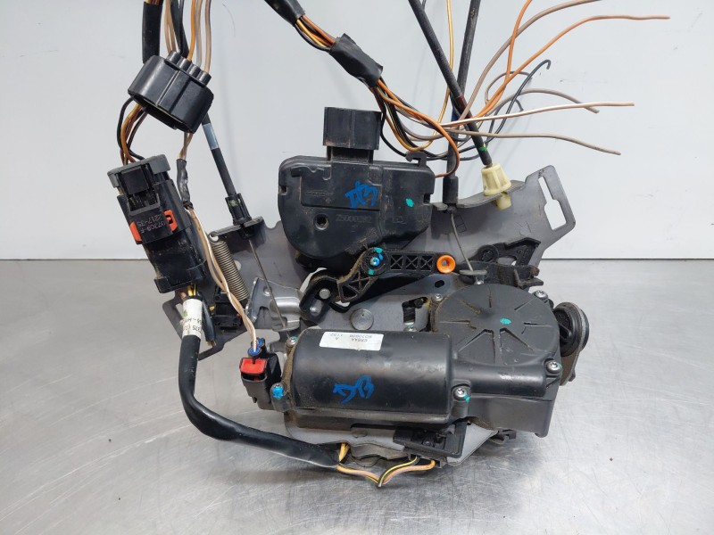 Recambio de cerradura puerta trasera derecha para chrysler grand voyager v (rt) 2.8 crd referencia OEM IAM 68030378AA  