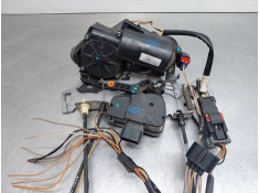 Recambio de cerradura puerta trasera derecha para chrysler grand voyager v (rt) 2.8 crd referencia OEM IAM 68030378AA   2