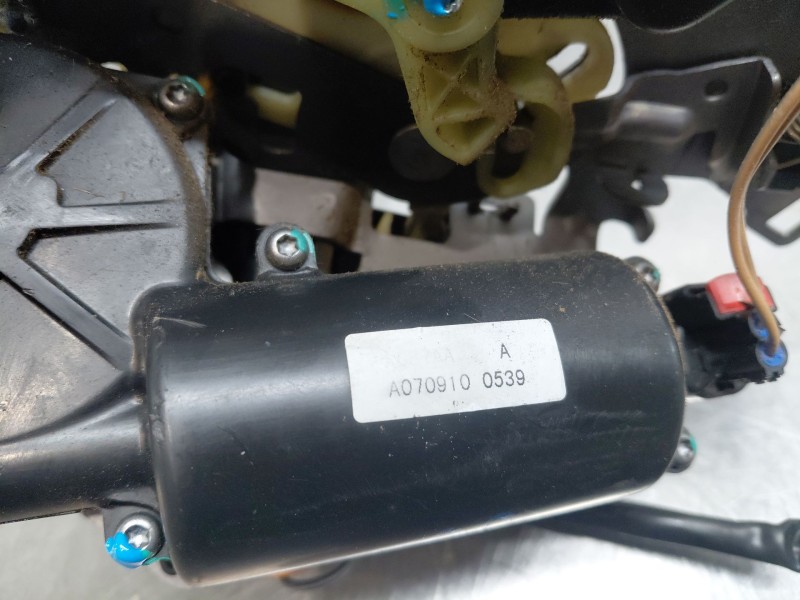 Recambio de cerradura puerta trasera izquierda para chrysler grand voyager v (rt) 2.8 crd referencia OEM IAM 68030379AA  