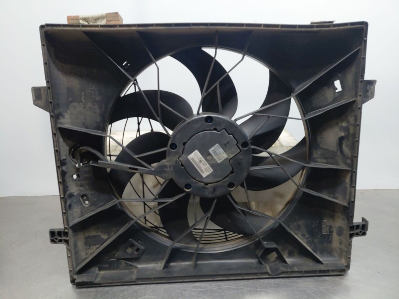 Recambio de electroventilador para chrysler grand voyager v (rt) 2.8 crd referencia OEM IAM 5058677AA  