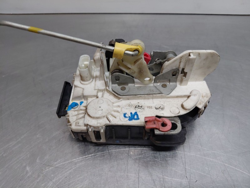 Recambio de cerradura puerta delantera derecha para chrysler grand voyager v (rt) 2.8 crd referencia OEM IAM 4589422AA  