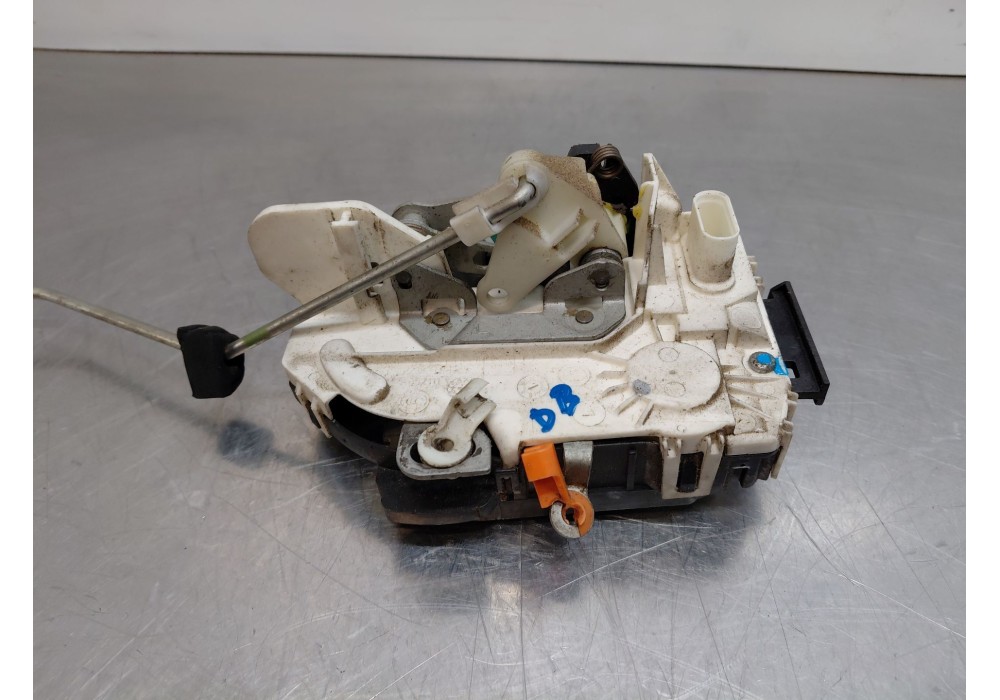 Recambio de cerradura puerta delantera izquierda para chrysler grand voyager v (rt) 2.8 crd referencia OEM IAM 4589417AA  
