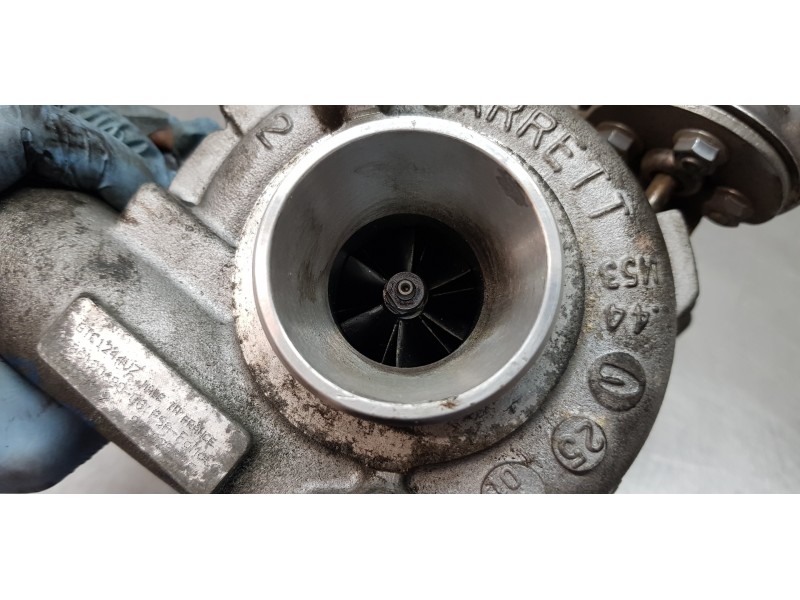 Recambio de turbocompresor para peugeot 5008 allure referencia OEM IAM 9686120580  