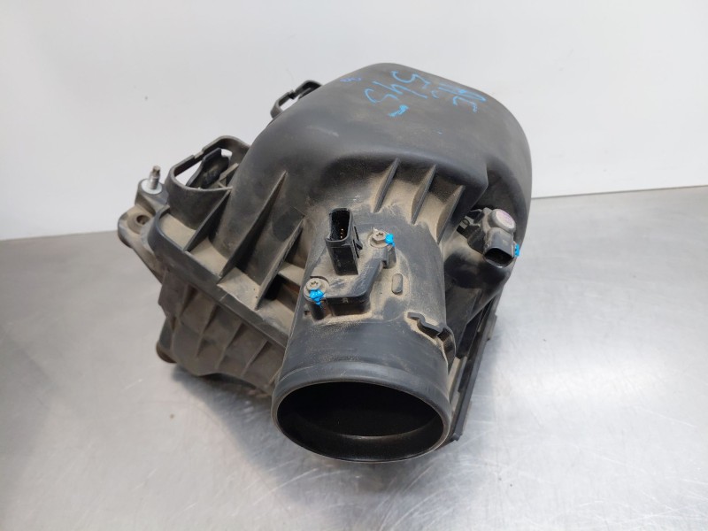 Recambio de filtro aire para chrysler grand voyager v (rt) 2.8 crd referencia OEM IAM 4809880AB  