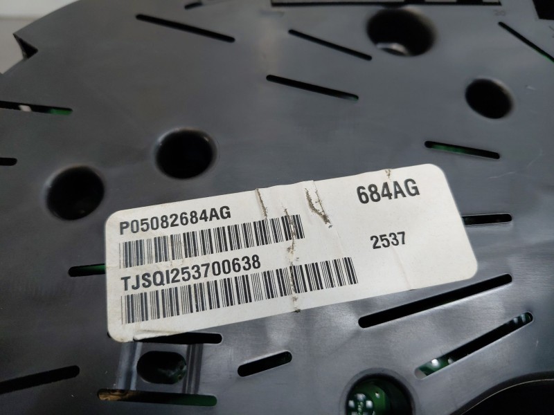 Recambio de cuadro instrumentos para chrysler grand voyager v (rt) 2.8 crd referencia OEM IAM 5082684AF P05082684AG 