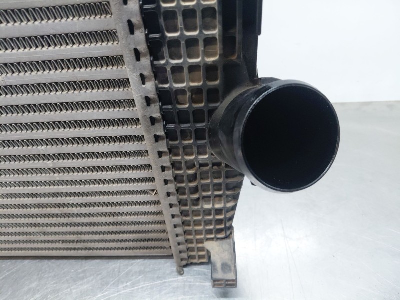 Recambio de intercooler para chrysler grand voyager v (rt) 2.8 crd referencia OEM IAM 04677732Ac  