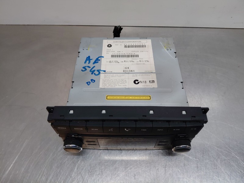 Recambio de sistema audio / radio cd para chrysler grand voyager v (rt) 2.8 crd referencia OEM IAM   