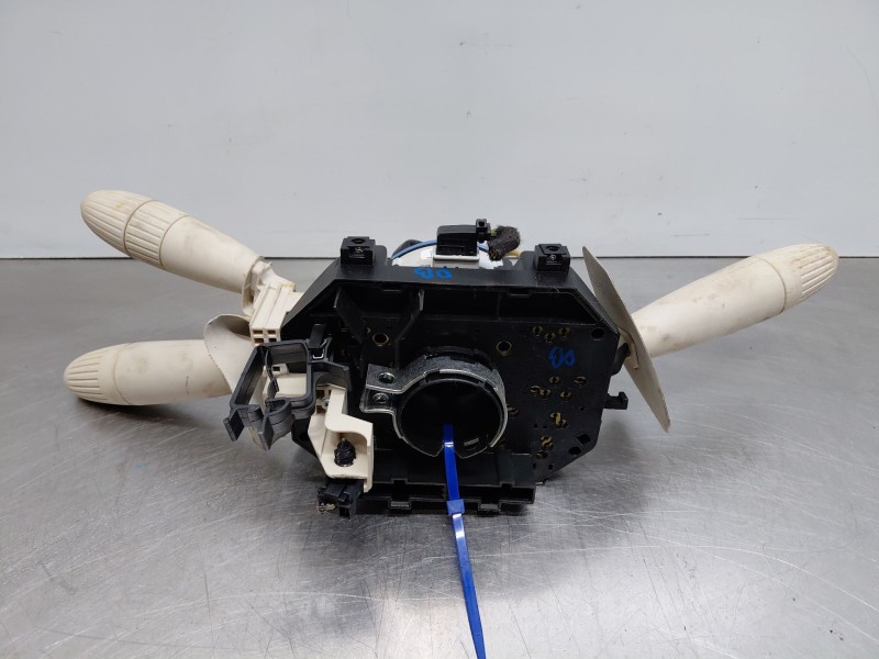 Recambio de mando multifuncion para fiat 500 sport referencia OEM IAM   